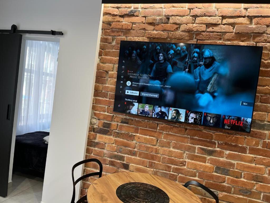 The M O D E R N C I T Y Spot Apartment Katowice Bagian luar foto
